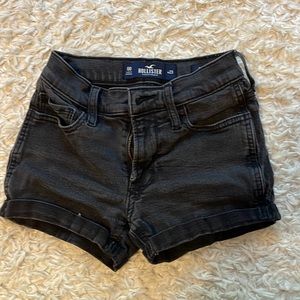 Black hollister shorts